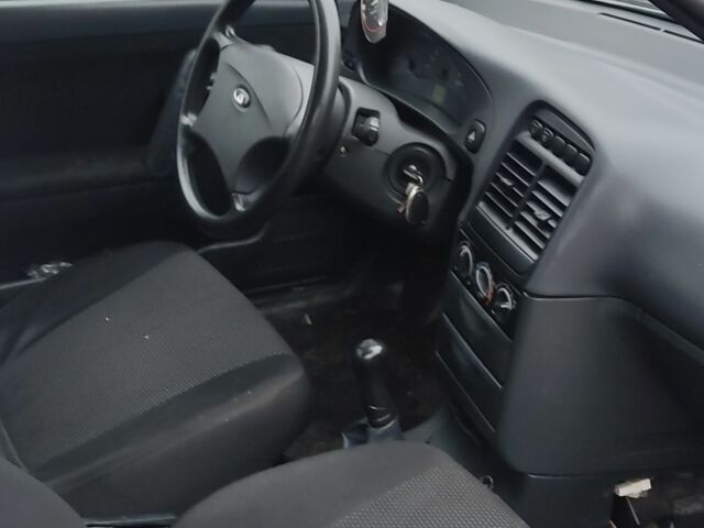 Серый ВАЗ 2110, объемом двигателя 0 л и пробегом 118 тыс. км за 1000 $, фото 1 на Automoto.ua