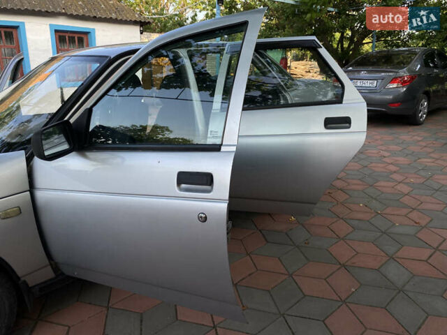 Серый ВАЗ 2110, объемом двигателя 1.6 л и пробегом 190 тыс. км за 2900 $, фото 13 на Automoto.ua