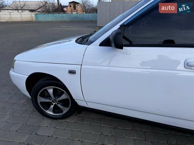 Сірий ВАЗ 2110, об'ємом двигуна 1.6 л та пробігом 138 тис. км за 2700 $, фото 19 на Automoto.ua