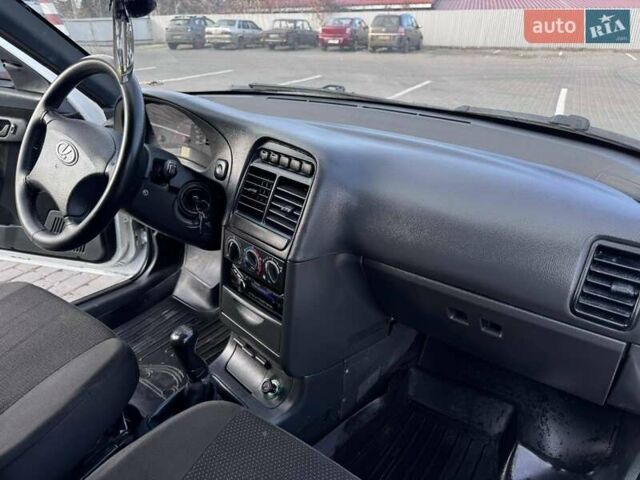 Сірий ВАЗ 2110, об'ємом двигуна 1.6 л та пробігом 138 тис. км за 2700 $, фото 23 на Automoto.ua