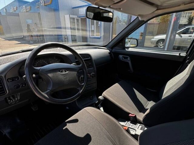 Сірий ВАЗ 2110, об'ємом двигуна 1.6 л та пробігом 29 тис. км за 4450 $, фото 7 на Automoto.ua
