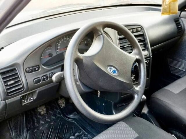 Серый ВАЗ 2110, объемом двигателя 1.6 л и пробегом 120 тыс. км за 3200 $, фото 7 на Automoto.ua