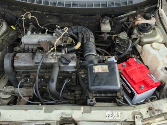 Серый ВАЗ 2110, объемом двигателя 1.5 л и пробегом 500 тыс. км за 800 $, фото 6 на Automoto.ua