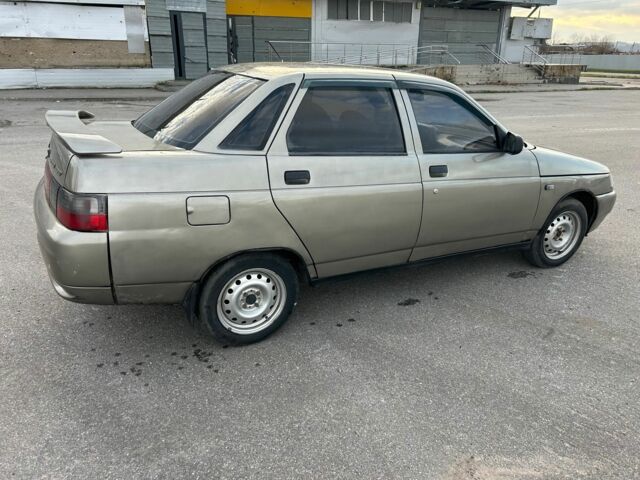 Серый ВАЗ 2110, объемом двигателя 1.5 л и пробегом 350 тыс. км за 1500 $, фото 3 на Automoto.ua