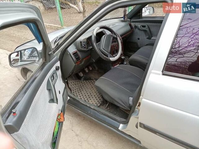 Серый ВАЗ 2110, объемом двигателя 1.5 л и пробегом 150 тыс. км за 2200 $, фото 5 на Automoto.ua