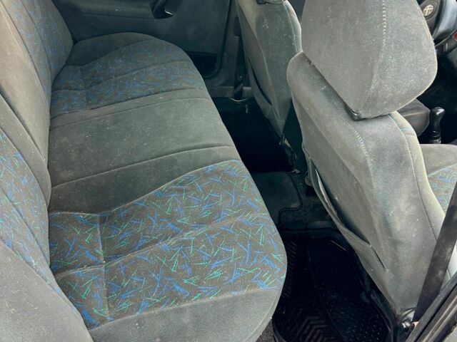 Серый ВАЗ 2110, объемом двигателя 1.5 л и пробегом 350 тыс. км за 1500 $, фото 8 на Automoto.ua