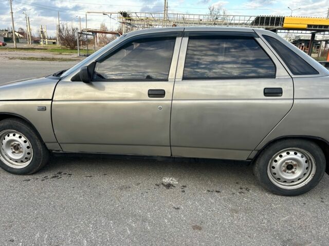 Серый ВАЗ 2110, объемом двигателя 1.5 л и пробегом 350 тыс. км за 1500 $, фото 5 на Automoto.ua