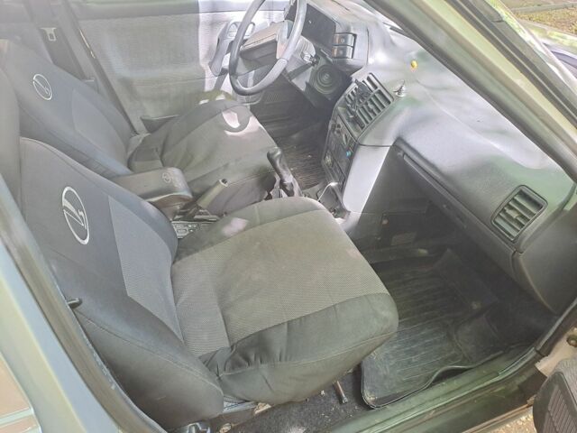 Серый ВАЗ 2110, объемом двигателя 0 л и пробегом 173 тыс. км за 1650 $, фото 15 на Automoto.ua