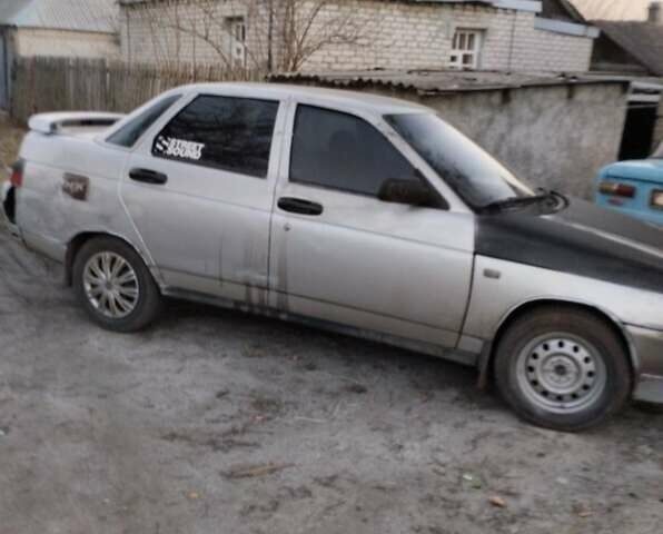 Сірий ВАЗ 2110, об'ємом двигуна 1.5 л та пробігом 200 тис. км за 1850 $, фото 3 на Automoto.ua