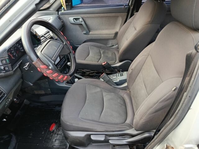 Сірий ВАЗ 2110, об'ємом двигуна 1.6 л та пробігом 350 тис. км за 1654 $, фото 7 на Automoto.ua