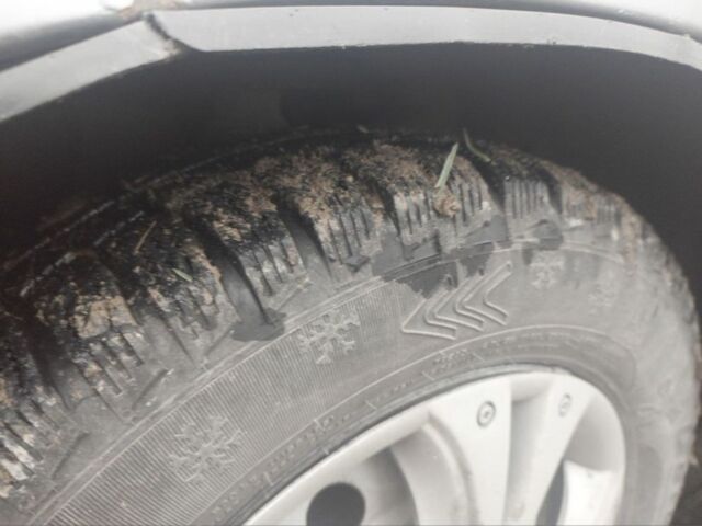 Серый ВАЗ 2110, объемом двигателя 1.6 л и пробегом 240 тыс. км за 1700 $, фото 4 на Automoto.ua