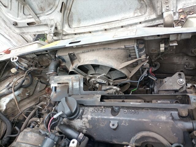 Серый ВАЗ 2110, объемом двигателя 1.2 л и пробегом 10 тыс. км за 142 $, фото 5 на Automoto.ua