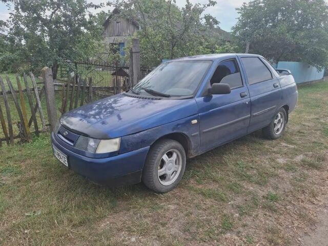 Синий ВАЗ 2110, объемом двигателя 1.5 л и пробегом 300 тыс. км за 1350 $, фото 2 на Automoto.ua