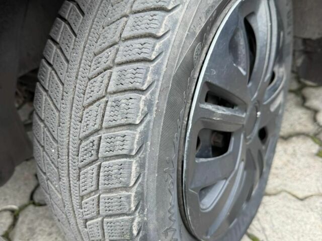 Синий ВАЗ 2110, объемом двигателя 1.6 л и пробегом 240 тыс. км за 1150 $, фото 7 на Automoto.ua