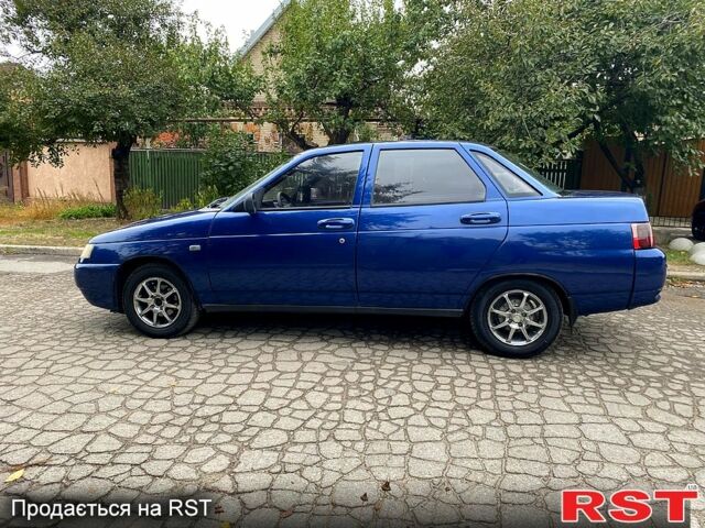 Синий ВАЗ 2110, объемом двигателя 1.5 л и пробегом 253 тыс. км за 1200 $, фото 1 на Automoto.ua