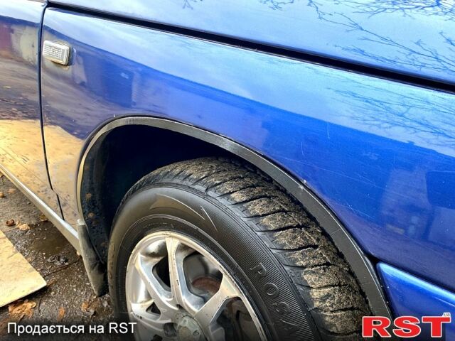 Синий ВАЗ 2110, объемом двигателя 1.5 л и пробегом 253 тыс. км за 1200 $, фото 7 на Automoto.ua
