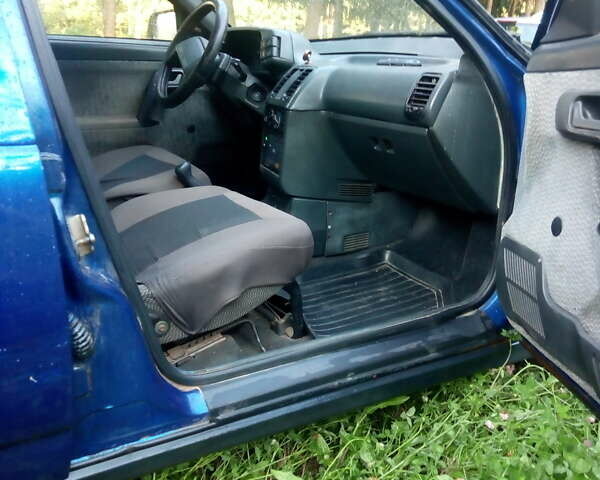 Синий ВАЗ 2110, объемом двигателя 1.5 л и пробегом 218 тыс. км за 1950 $, фото 3 на Automoto.ua