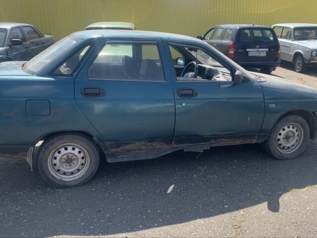 Синий ВАЗ 2110, объемом двигателя 1.6 л и пробегом 241 тыс. км за 646 $, фото 3 на Automoto.ua