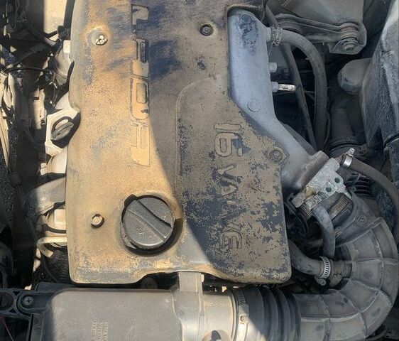 Синий ВАЗ 2110, объемом двигателя 1.6 л и пробегом 241 тыс. км за 646 $, фото 4 на Automoto.ua