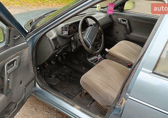 Синій ВАЗ 2110, об'ємом двигуна 1.5 л та пробігом 300 тис. км за 1250 $, фото 2 на Automoto.ua