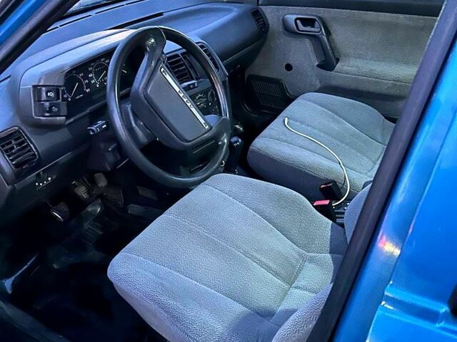 Синий ВАЗ 2110, объемом двигателя 1.5 л и пробегом 200 тыс. км за 1700 $, фото 4 на Automoto.ua