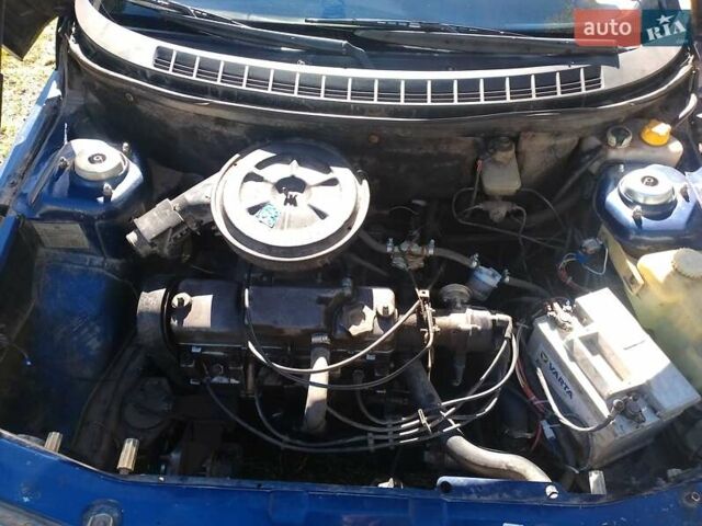 Синий ВАЗ 2110, объемом двигателя 1.5 л и пробегом 260 тыс. км за 1200 $, фото 2 на Automoto.ua