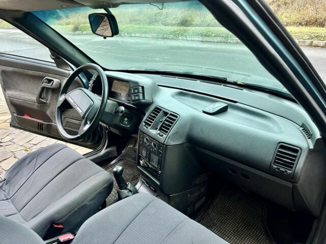 Синий ВАЗ 2110, объемом двигателя 1.5 л и пробегом 130 тыс. км за 900 $, фото 5 на Automoto.ua