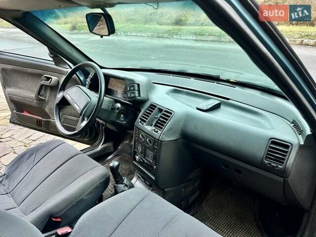 Синий ВАЗ 2110, объемом двигателя 1.5 л и пробегом 130 тыс. км за 900 $, фото 4 на Automoto.ua