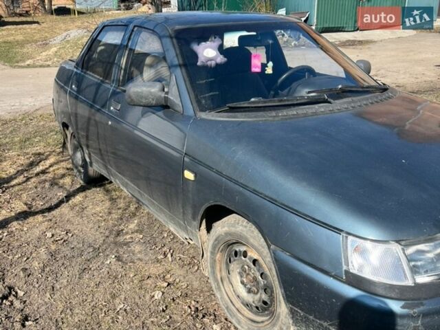 Синий ВАЗ 2110, объемом двигателя 1.5 л и пробегом 300 тыс. км за 900 $, фото 2 на Automoto.ua