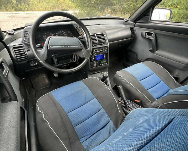 Синій ВАЗ 2110, об'ємом двигуна 1.5 л та пробігом 278 тис. км за 1950 $, фото 10 на Automoto.ua
