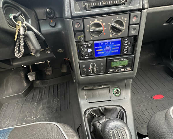 Синій ВАЗ 2110, об'ємом двигуна 1.5 л та пробігом 278 тис. км за 1950 $, фото 18 на Automoto.ua