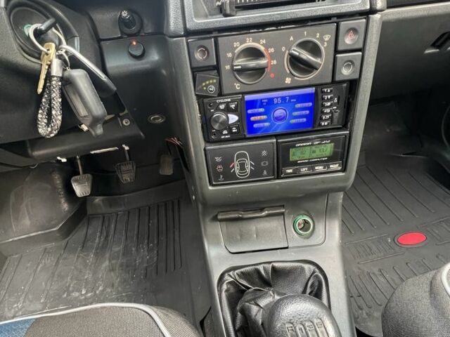 Синий ВАЗ 2110, объемом двигателя 1.5 л и пробегом 225 тыс. км за 1899 $, фото 18 на Automoto.ua