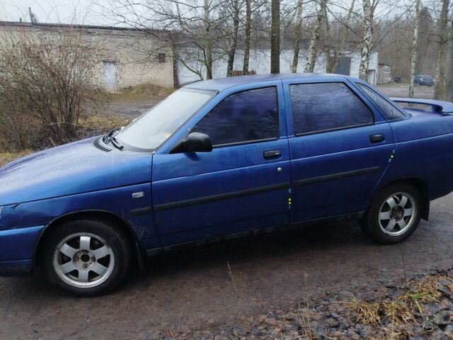 Синий ВАЗ 2110, объемом двигателя 1.5 л и пробегом 300 тыс. км за 1000 $, фото 3 на Automoto.ua