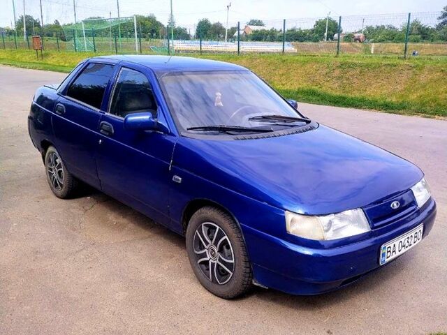 Синий ВАЗ 2110, объемом двигателя 1.5 л и пробегом 300 тыс. км за 1500 $, фото 1 на Automoto.ua