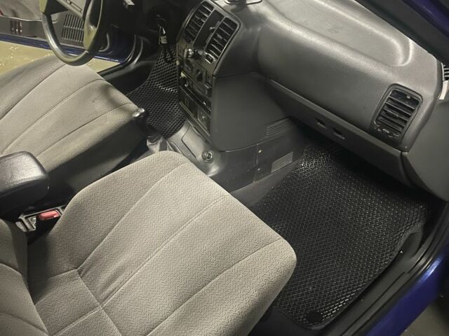 Синий ВАЗ 2110, объемом двигателя 1.5 л и пробегом 3 тыс. км за 2100 $, фото 5 на Automoto.ua