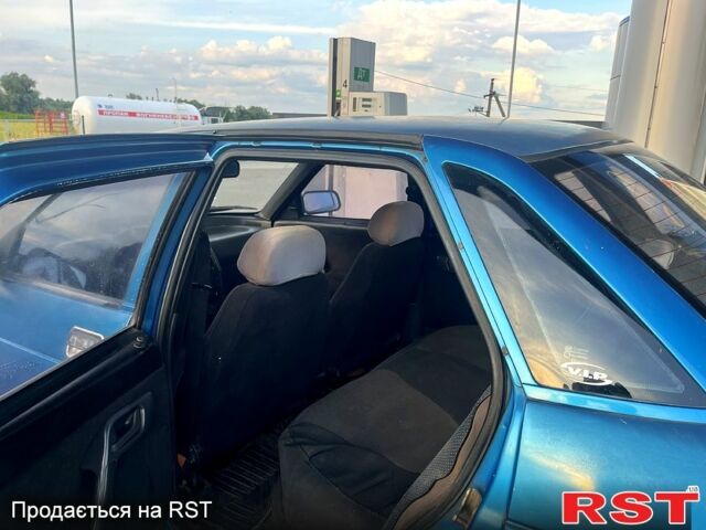 Синій ВАЗ 2110, об'ємом двигуна 1.6 л та пробігом 200 тис. км за 1299 $, фото 5 на Automoto.ua