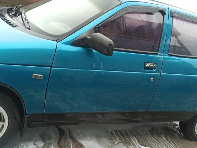 Синій ВАЗ 2110, об'ємом двигуна 1.5 л та пробігом 208 тис. км за 900 $, фото 2 на Automoto.ua