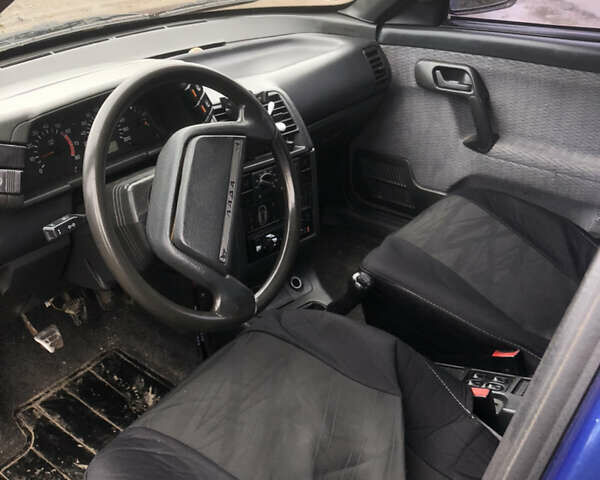Синий ВАЗ 2110, объемом двигателя 1.5 л и пробегом 204 тыс. км за 1400 $, фото 6 на Automoto.ua