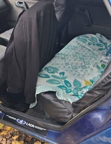 ВАЗ 2110 2002 в Кривом Роге на Automoto.ua Синий ВАЗ 2110, объемом двигателя 1.5 л и пробегом 277 тыс. км за 2500 $, фото 2 на Automoto.ua