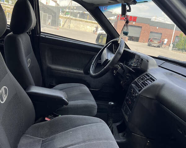 Синій ВАЗ 2110, об'ємом двигуна 1.5 л та пробігом 265 тис. км за 900 $, фото 3 на Automoto.ua