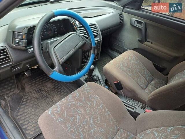 Синий ВАЗ 2110, объемом двигателя 1.5 л и пробегом 369 тыс. км за 1600 $, фото 3 на Automoto.ua