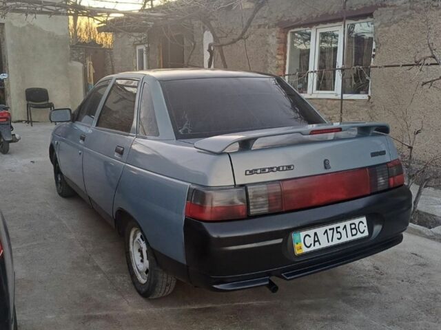 Синий ВАЗ 2110, объемом двигателя 2 л и пробегом 229 тыс. км за 1300 $, фото 2 на Automoto.ua