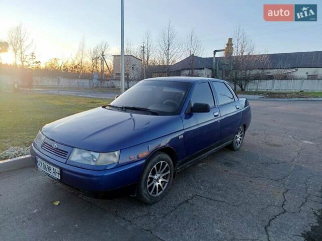 Синий ВАЗ 2110, объемом двигателя 1.5 л и пробегом 239 тыс. км за 2800 $, фото 2 на Automoto.ua