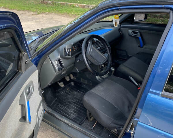 Синий ВАЗ 2110, объемом двигателя 1.6 л и пробегом 160 тыс. км за 1500 $, фото 6 на Automoto.ua
