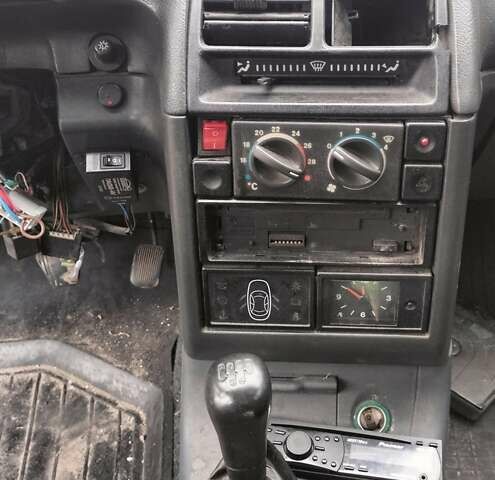 Синій ВАЗ 2110, об'ємом двигуна 1.5 л та пробігом 510 тис. км за 1100 $, фото 5 на Automoto.ua