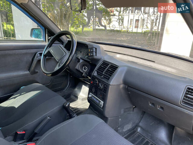Синій ВАЗ 2110, об'ємом двигуна 1.5 л та пробігом 215 тис. км за 2099 $, фото 9 на Automoto.ua