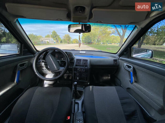 Синий ВАЗ 2110, объемом двигателя 1.6 л и пробегом 160 тыс. км за 1500 $, фото 5 на Automoto.ua