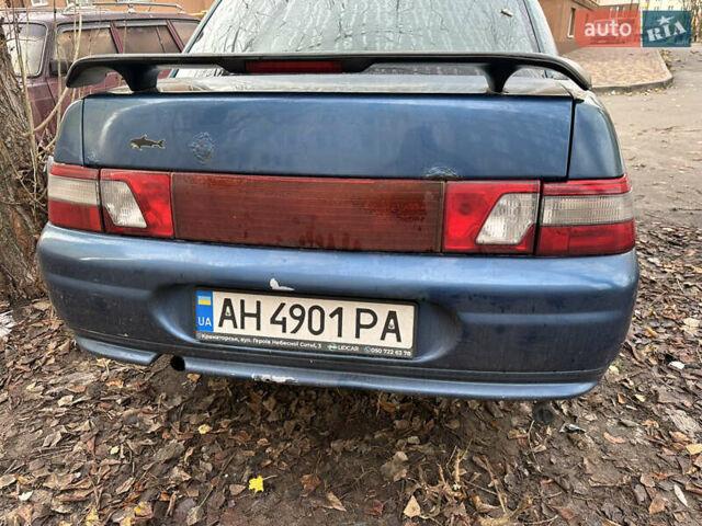 Синий ВАЗ 2110, объемом двигателя 1.5 л и пробегом 250 тыс. км за 650 $, фото 4 на Automoto.ua