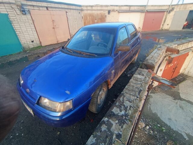 Синий ВАЗ 2110, объемом двигателя 1 л и пробегом 230 тыс. км за 600 $, фото 6 на Automoto.ua