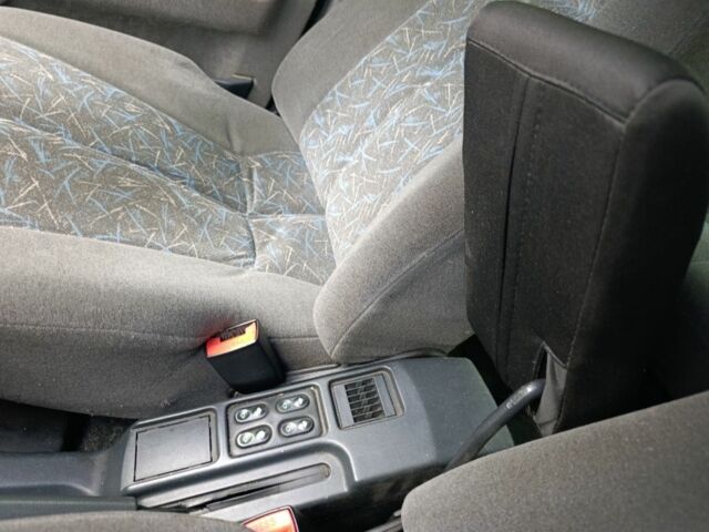 Синій ВАЗ 2110, об'ємом двигуна 1.5 л та пробігом 193 тис. км за 1850 $, фото 7 на Automoto.ua